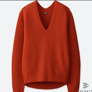 Uniqlo 3D Cocoon Sweater